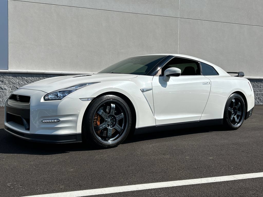Used 2015 Nissan GT-R Black Edition AWD/4WD image 1