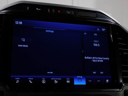 Used 2022 Ford F250 Lariat w/ Black Appearance Pkg image 69