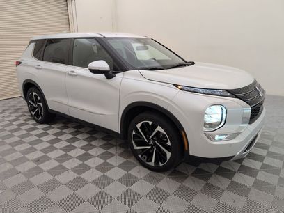Used 2022 Mitsubishi Outlander SE