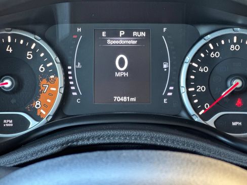 Used 2017 Jeep Renegade Sport w/ Power & Air Group AWD/4WD image 27