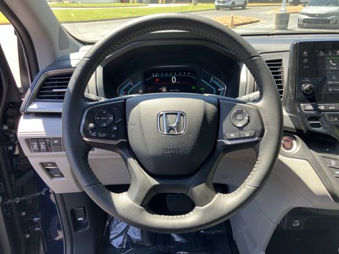 Certified 2024 Honda Odyssey EX-L image 20