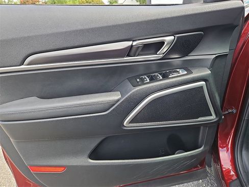 Used 2023 Kia Telluride S w/ S Sunroof Package image 13