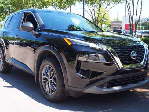 Used 2023 Nissan Rogue S FWD image 1