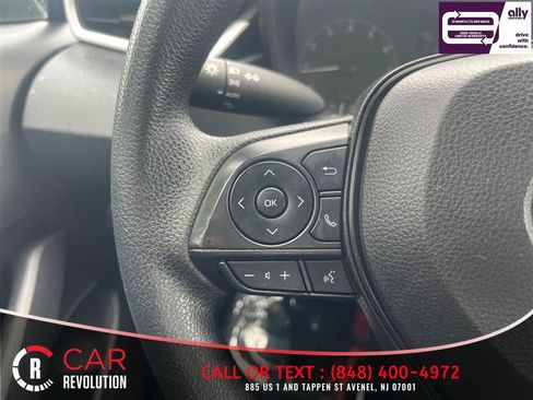 Used 2023 Toyota Corolla LE FWD image 25