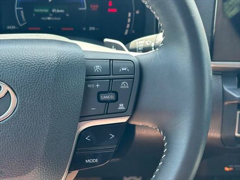 Certified 2026 Toyota Camry SE w/ Convenience Package FWD image 37