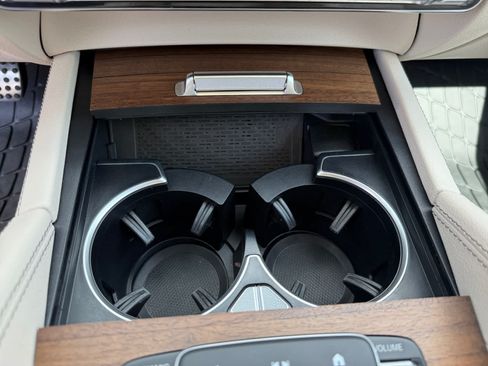 Certified 2024 Mercedes-Benz GLS 450 4MATIC image 21