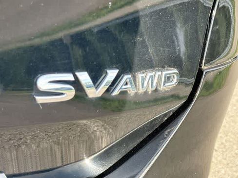 Used 2015 Nissan Rogue SV AWD/4WD image 15