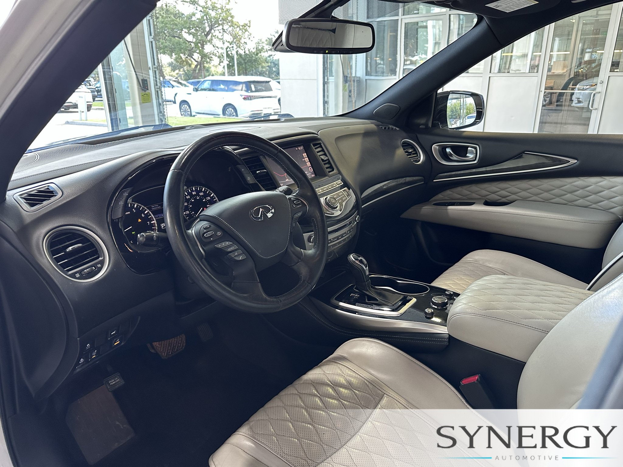Used 2019 INFINITI QX60 Luxe w/ Limited Package FWD image 24