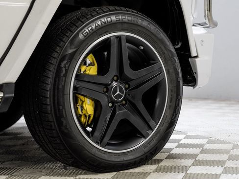 Used 2014 Mercedes-Benz G 63 AMG 4MATIC image 64