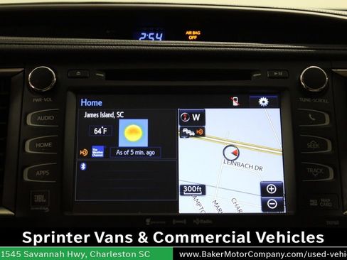 Used 2016 Toyota Highlander Limited image 28