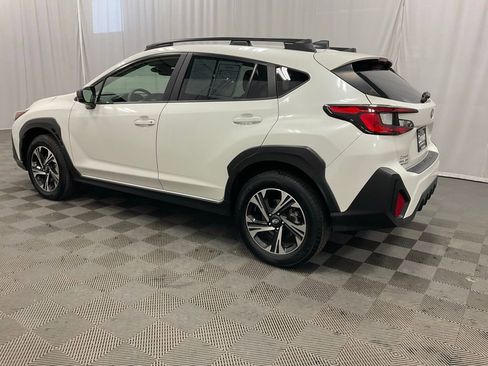 Used 2024 Subaru Crosstrek 2.0i Premium image 7
