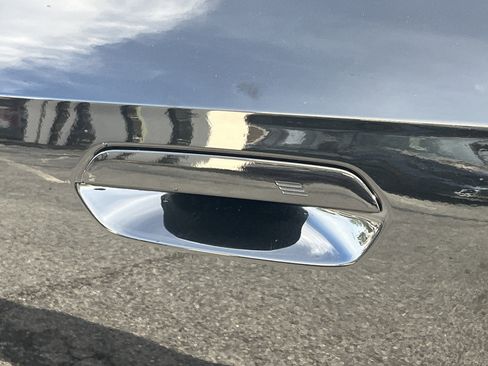 Certified 2025 BMW X1 xDrive28i w/ Convenience Package image 32