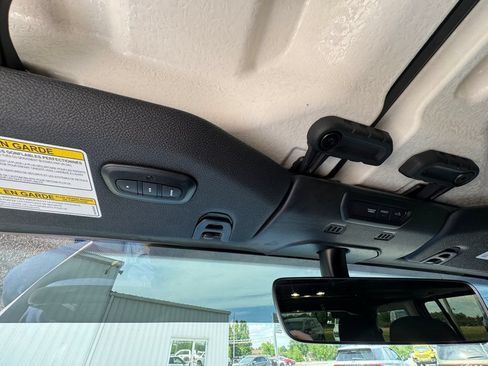 Used 2022 Jeep Wrangler Unlimited Sport AWD/4WD image 29