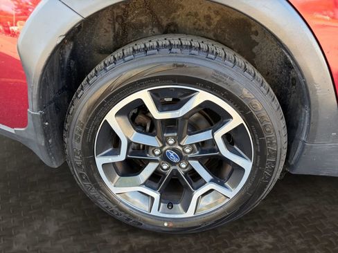 Used 2017 Subaru Crosstrek 2.0i Premium AWD/4WD image 40