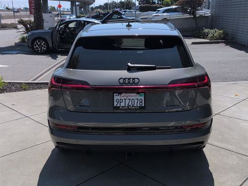 Used 2023 Audi e-tron Chronos w/ Chronos Package AWD/4WD image 6