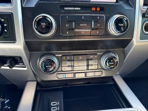 Used 2019 Ford F250 Platinum w/ Platinum Ultimate Package AWD/4WD image 14