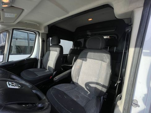 Used 2021 RAM ProMaster 2500 FWD image 10