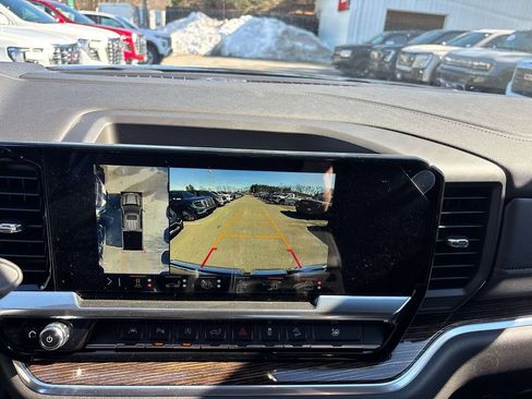 New 2026 GMC Sierra 1500 SLE AWD/4WD image 10