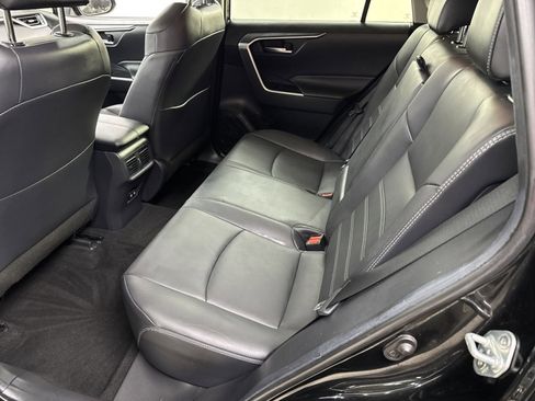 Used 2019 Toyota RAV4 XLE Premium w/ Advanced Technology Package image 27