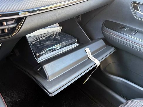 Certified 2025 Nissan Kicks SR w/ Illumination Package image 34