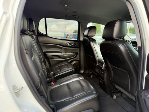 Used 2018 GMC Acadia SLT FWD image 44