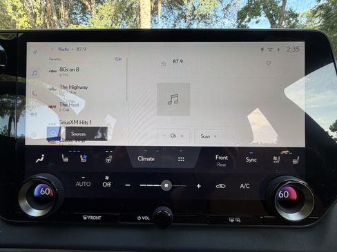 Used 2025 Lexus RX 350 w/ Convenience Package AWD/4WD image 23