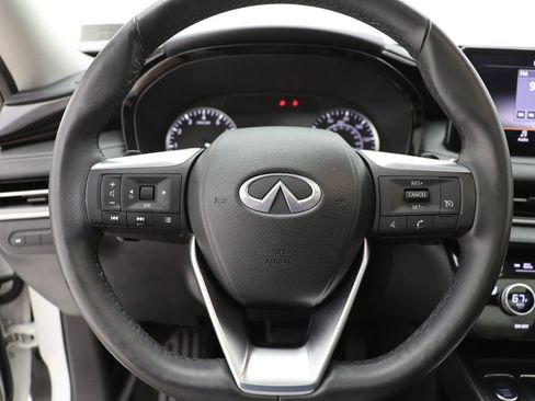 Used 2023 INFINITI QX60 Pure image 18