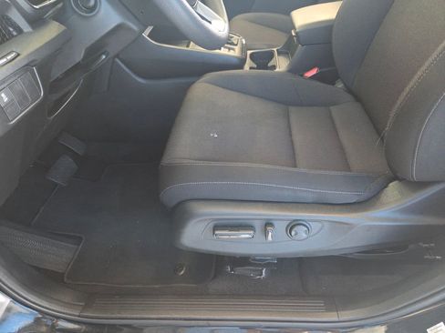 Certified 2025 Honda CR-V EX image 16