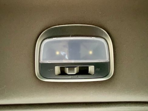 Used 2025 Subaru Forester Sport image 53