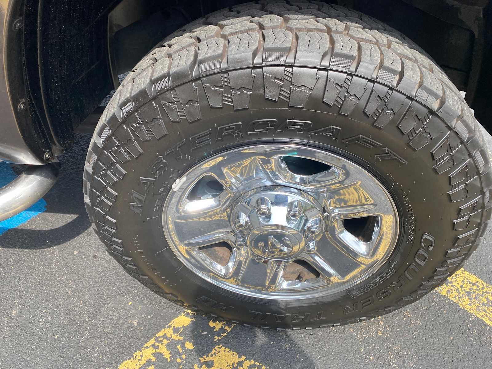 Used 2018 RAM 3500 Tradesman w/ Chrome Appearance Group AWD/4WD image 35