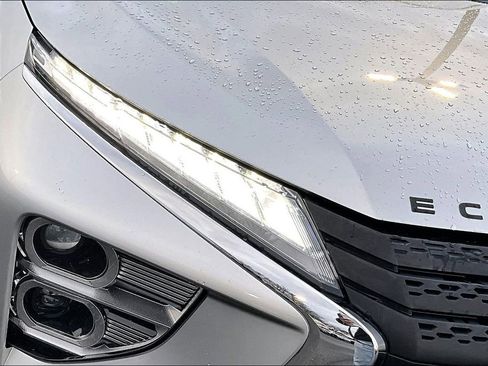 Used 2023 Mitsubishi Eclipse Cross LE AWD/4WD image 28
