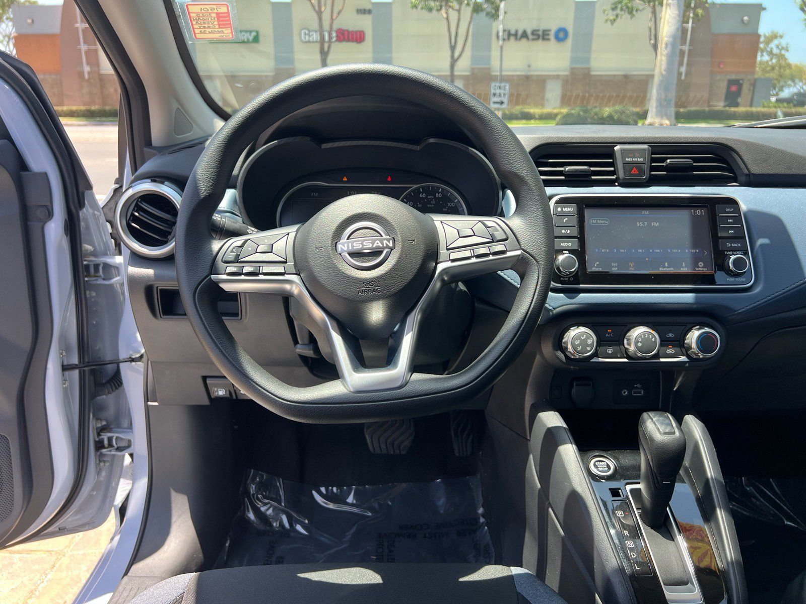Used 2025 Nissan Versa SV w/ Trunk Package FWD image 17