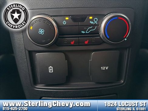 Used 2023 Ford Explorer Limited image 21