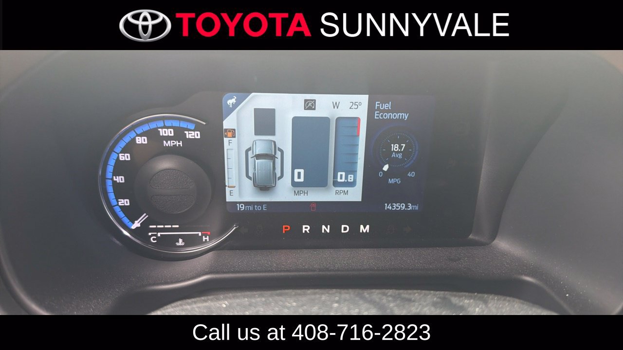 Used 2024 Ford Bronco Outer Banks AWD/4WD image 3
