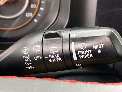 Certified 2025 Jeep Wrangler Unlimited Rubicon AWD/4WD image 19