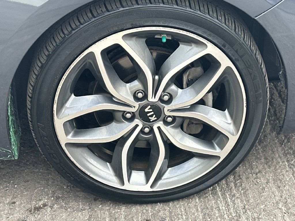 Used 2016 Kia Forte SX FWD image 34