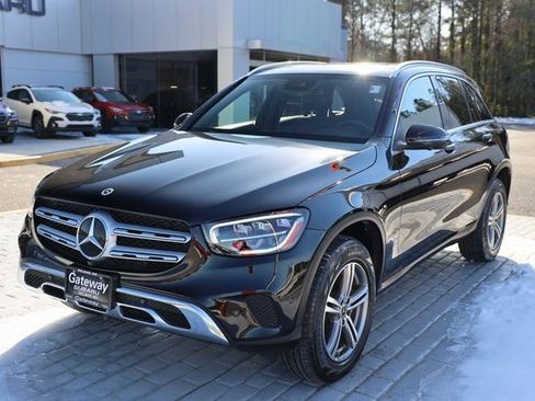 Used 2022 Mercedes-Benz GLC 300 4MATIC image 1