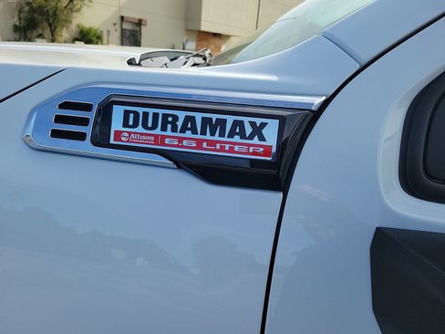 New 2026 GMC Sierra 3500 Pro w/ Convenience Package AWD/4WD image 9