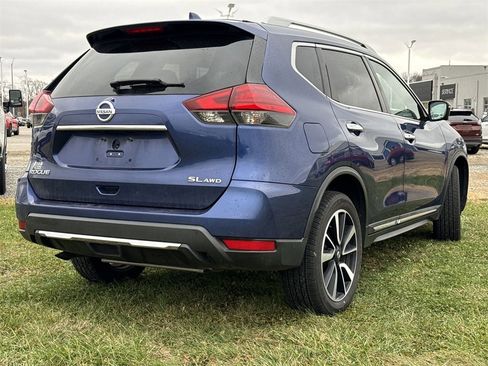 Used 2017 Nissan Rogue SL w/ SL Premium Package image 8