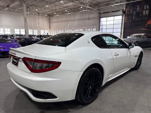 Used 2015 Maserati GranTurismo Sport image 35