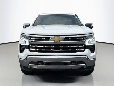 Used 2024 Chevrolet Silverado 1500 LTZ AWD/4WD image 16