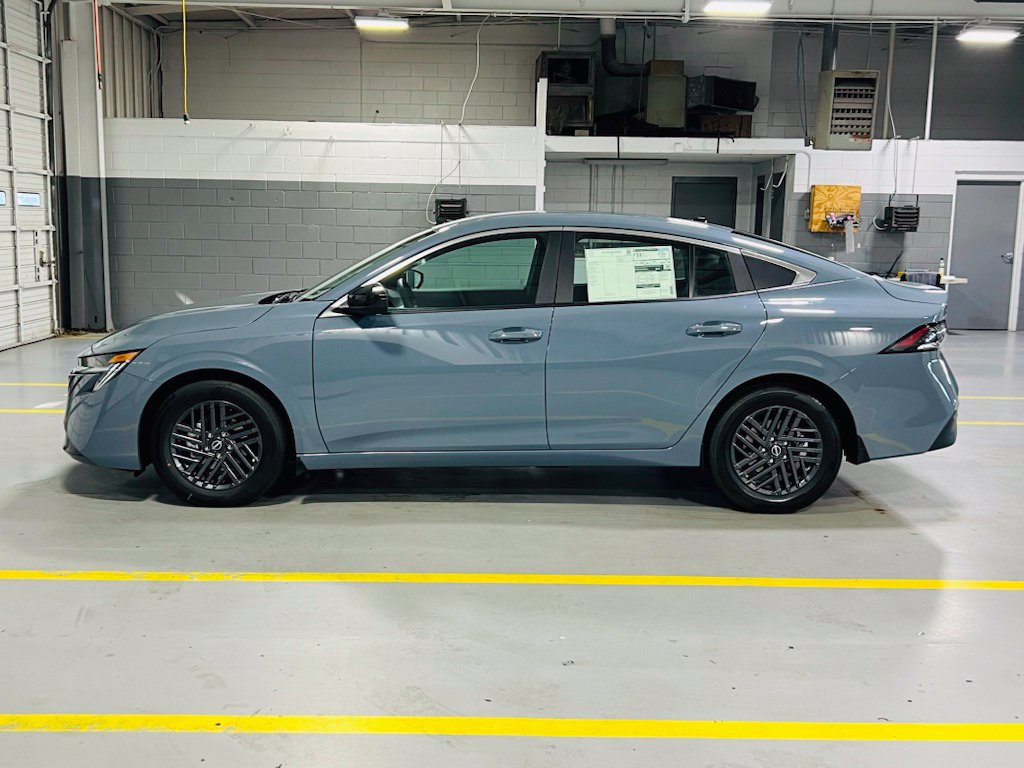 New 2027 Nissan Sentra SV FWD image 12