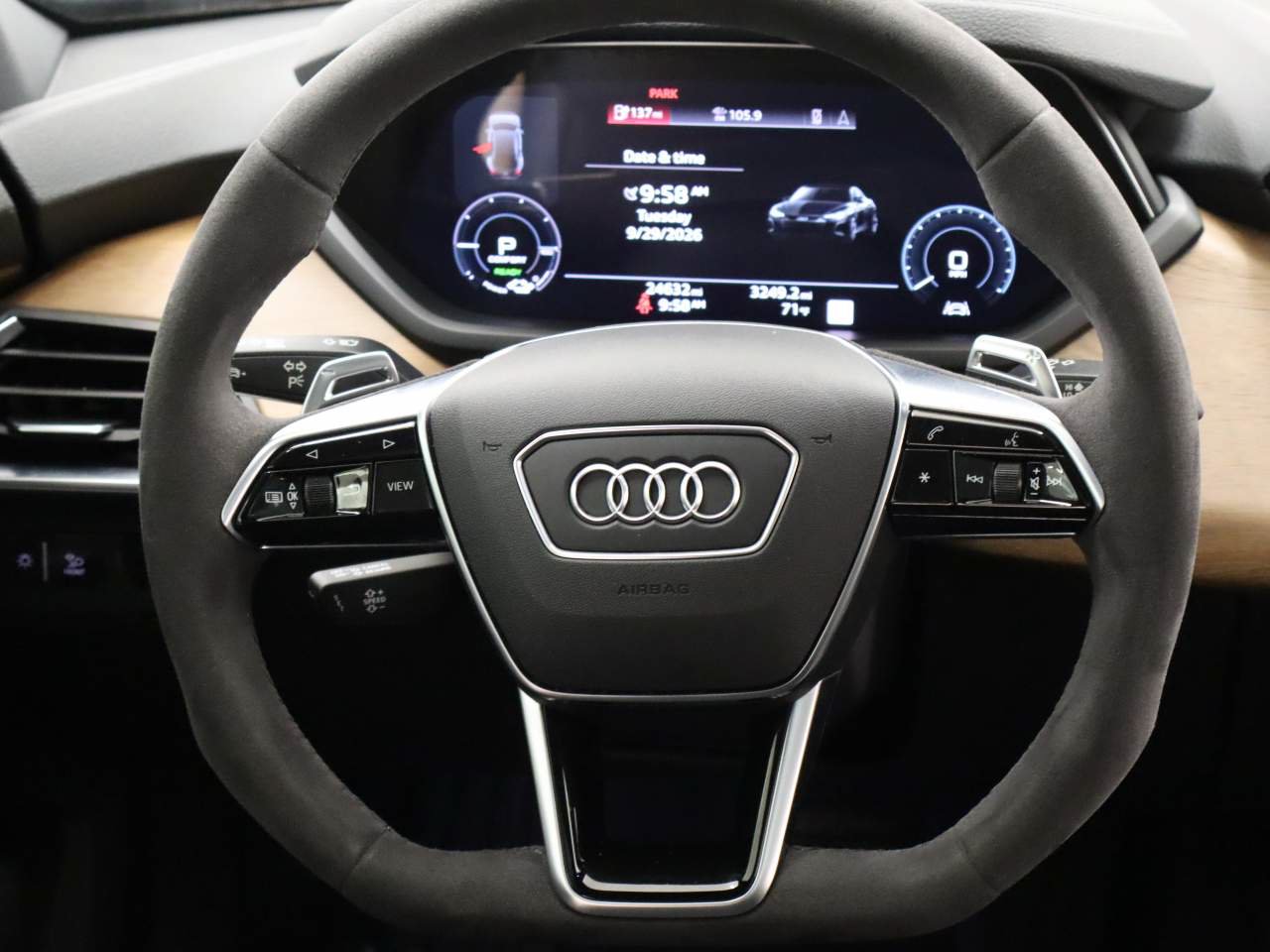 Used 2022 Audi e-tron GT Premium Plus AWD/4WD image 14