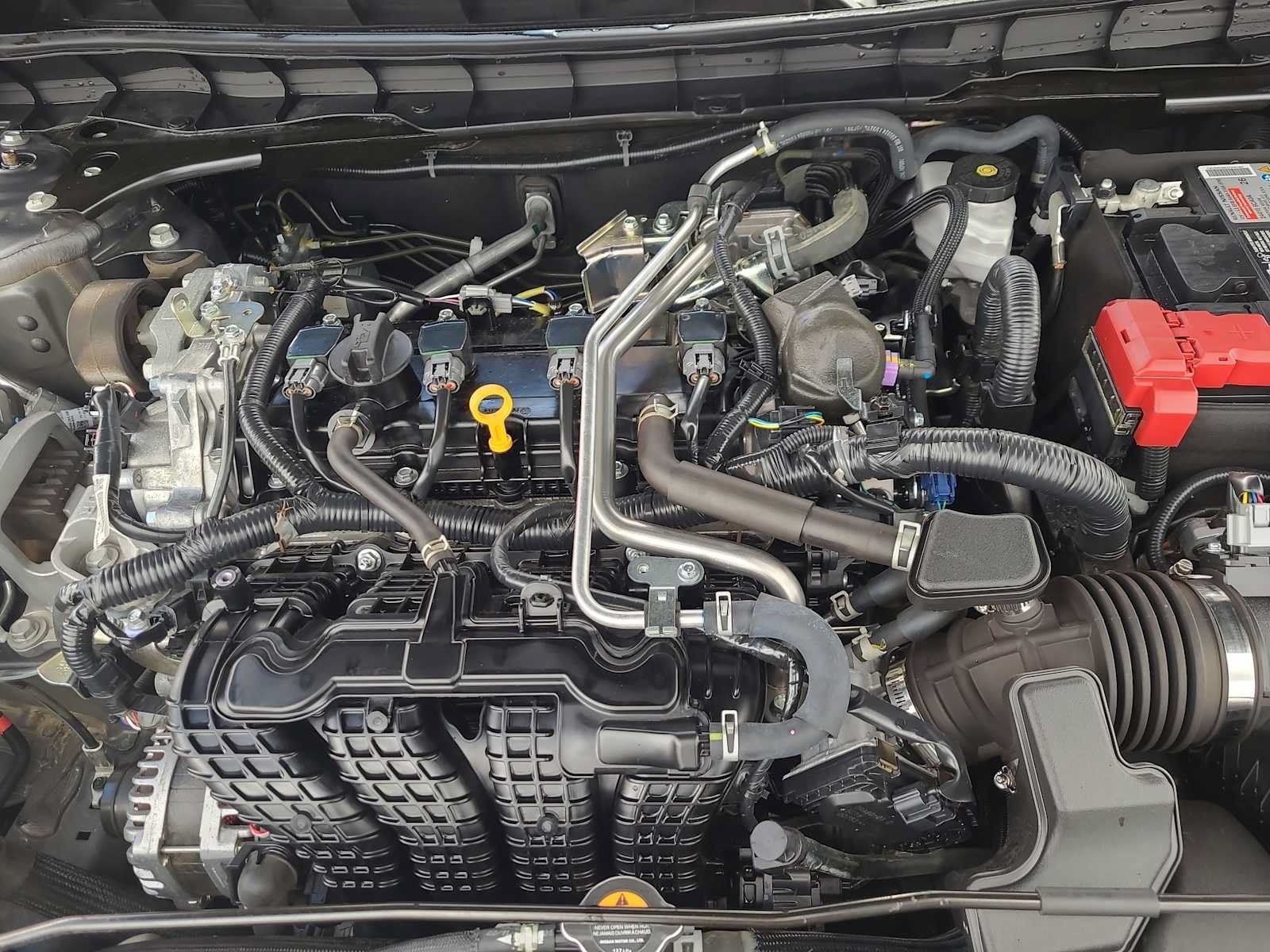 Used 2025 Nissan Altima 2.5 SV FWD image 17