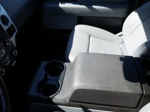 Used 2014 Ford F150 XLT w/ Equipment Group 302A Luxury image 22
