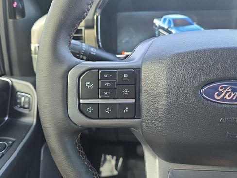 Used 2025 Ford F150 Lariat w/ Equipment Group 501A Mid AWD/4WD image 16