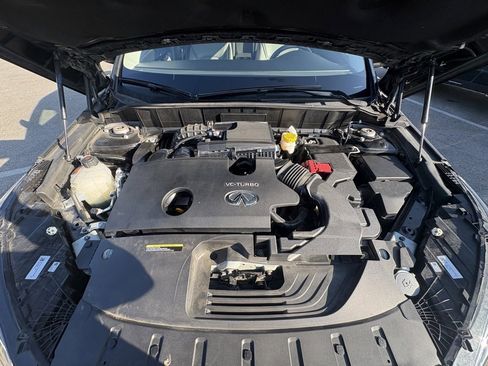 Certified 2024 INFINITI QX50 Luxe image 32