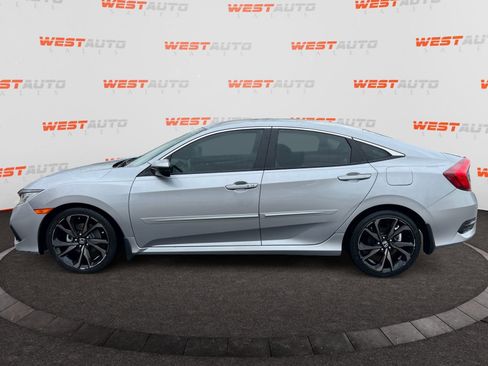 Used 2020 Honda Civic Sport image 2