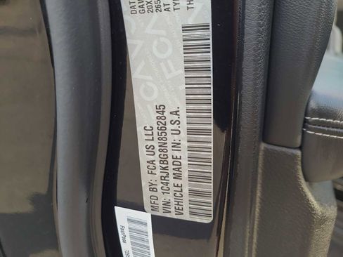 Used 2022 Jeep Grand Cherokee L Limited w/ Luxury Tech Group II image 29