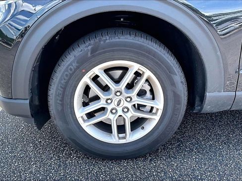 New 2026 Ford Explorer Active w/ Active Comfort Package RWD image 12